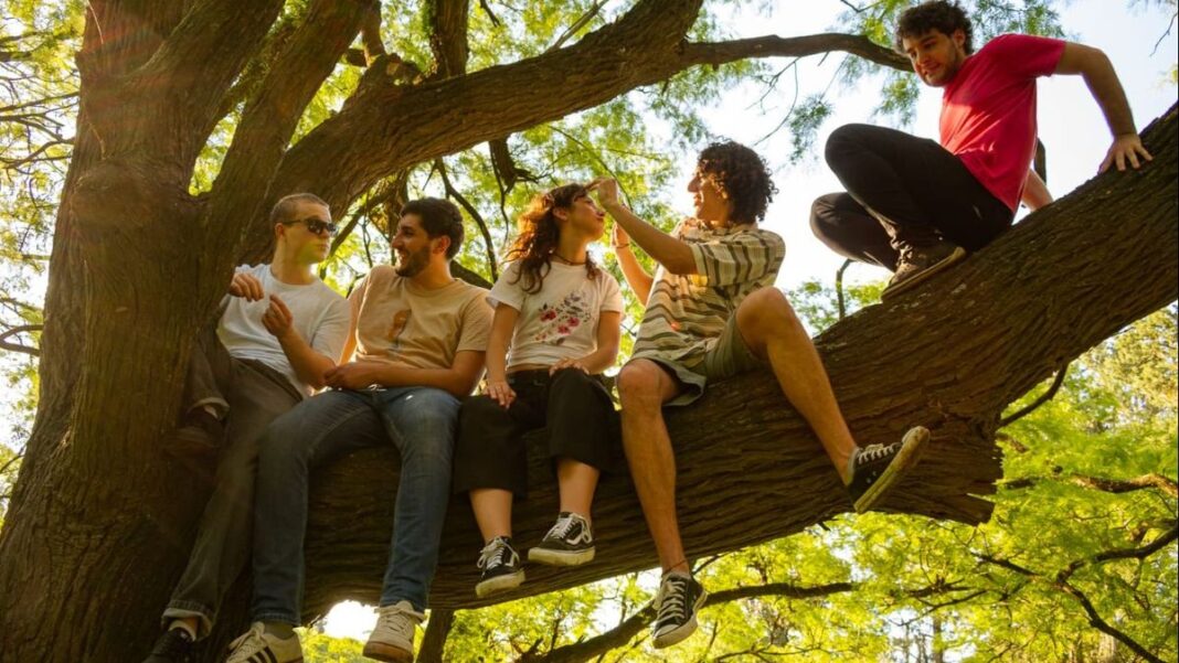Integrantes de la banda Mácula en una presentación previa