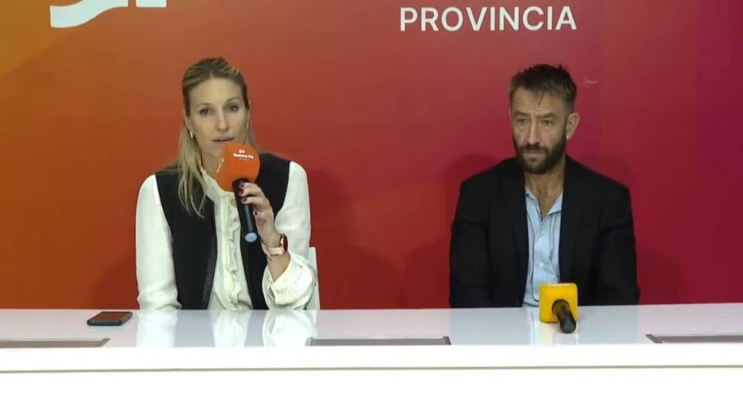 Conferencia de prensa de funcionarios de la provincia de Santa Fe sobre la investigación del caso San Cristóbal