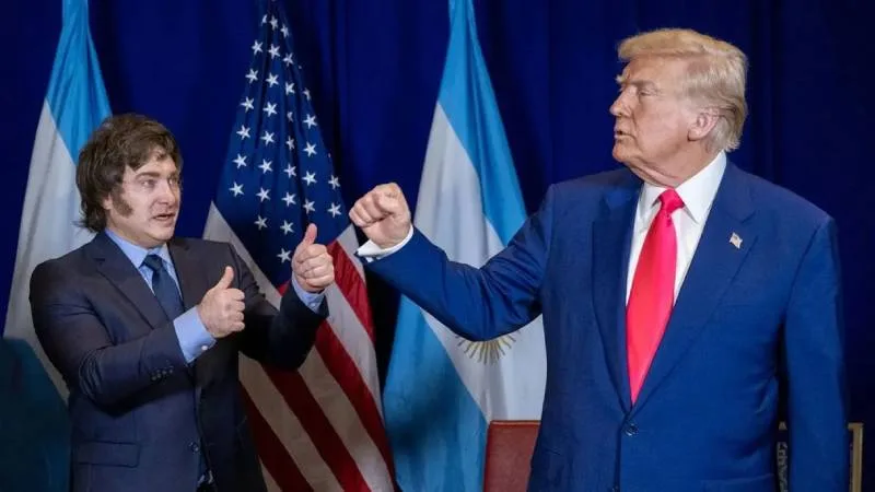 Presidente Javier Milei durante una declaración sobre política exterior.