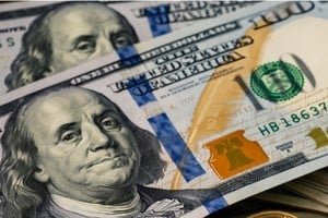 Gráfico con cotizaciones del dólar oficial, MEP y blue en Argentina