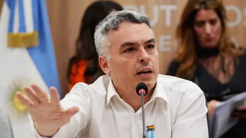 Diputado Esteban Paulón en el Congreso de la Nación