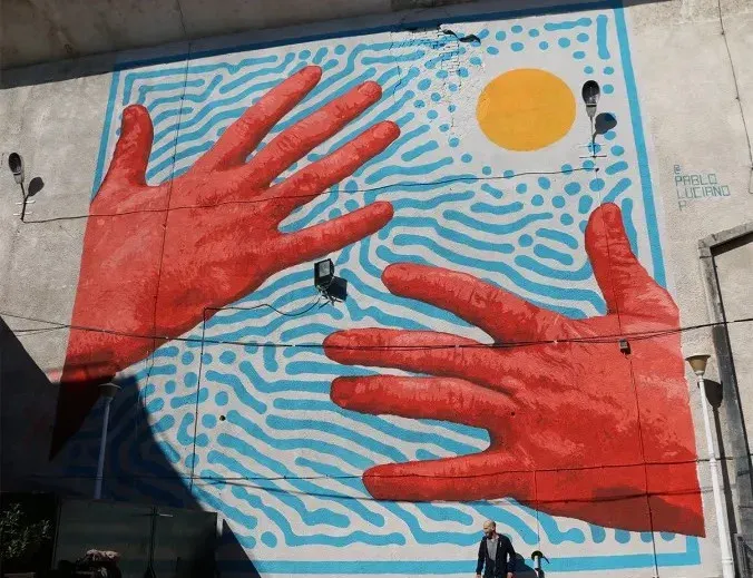 Obra de Pablo Panza que combina pintura y mapping