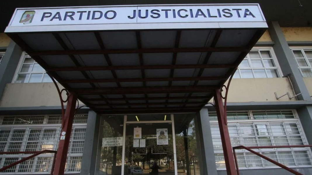 Reunión de la mesa de acción política del PJ Santa Fe en su sede partidaria