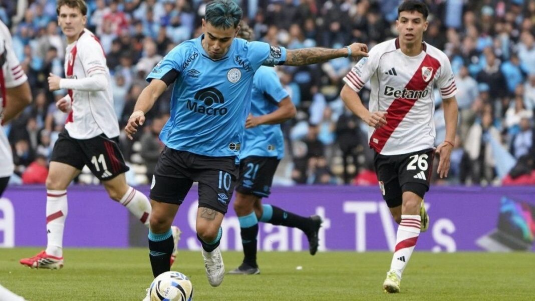 Estadio Mario Kempes lleno durante la final del Torneo Apertura entre River Plate y Belgrano