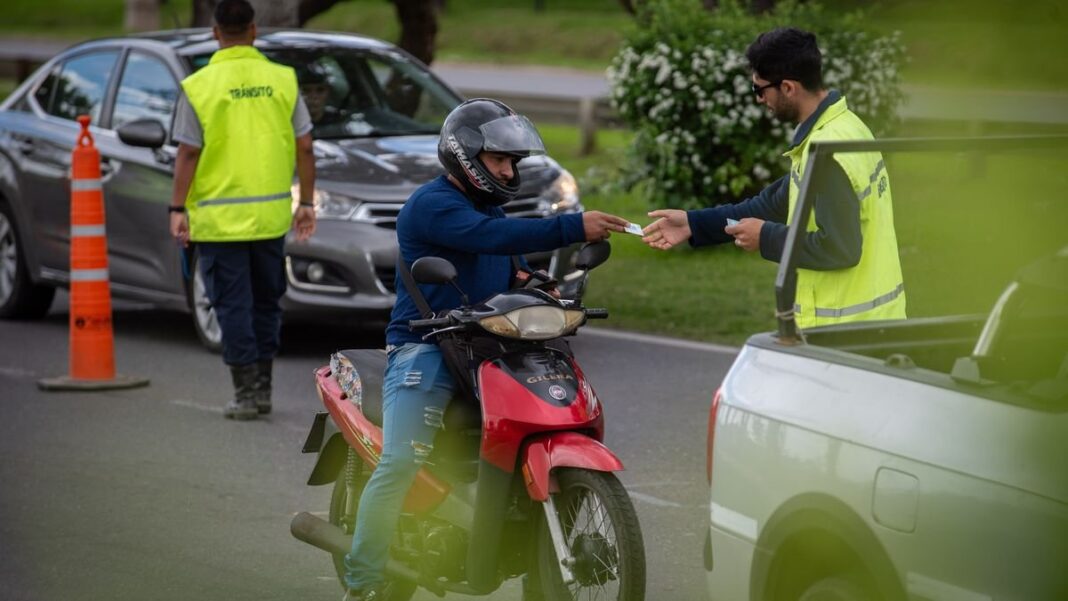 Operativo de control de tránsito en Granadero Baigorria