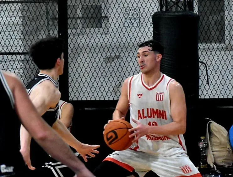 Partido de básquet en Rosario
