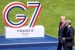 Líderes del G7 reunidos en la cumbre de Evian, Francia