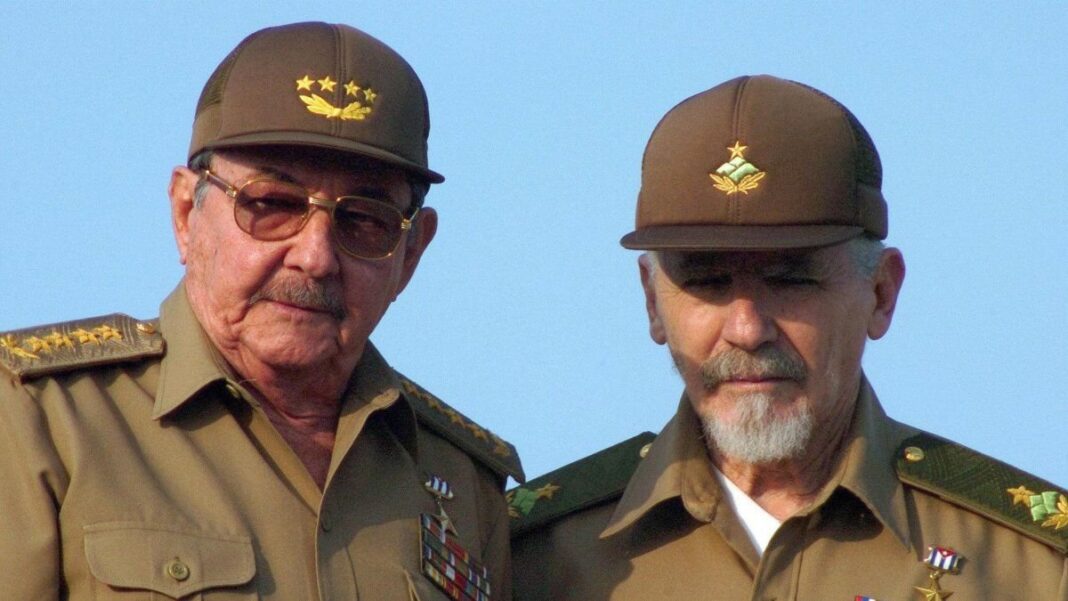 Comandante cubano Ramiro Valdés