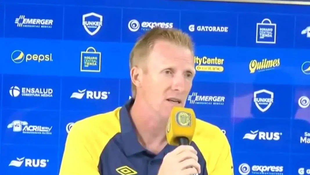 Federico Lussenhoff durante su gestión como director deportivo de Rosario Central