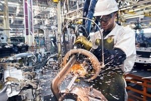 Diputados de Santa Fe debatiendo proyecto de ley de promoción para MiPyMEs