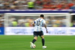 Lionel Messi celebra su gol ante Austria durante el partido de la Copa del Mundo