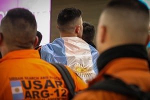 Aviones argentinos con brigadistas y equipamiento de rescate en Venezuela