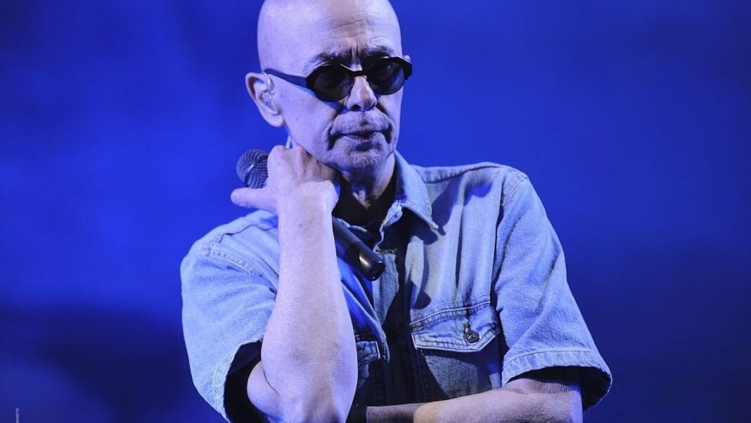 Indio Solari en un recital
