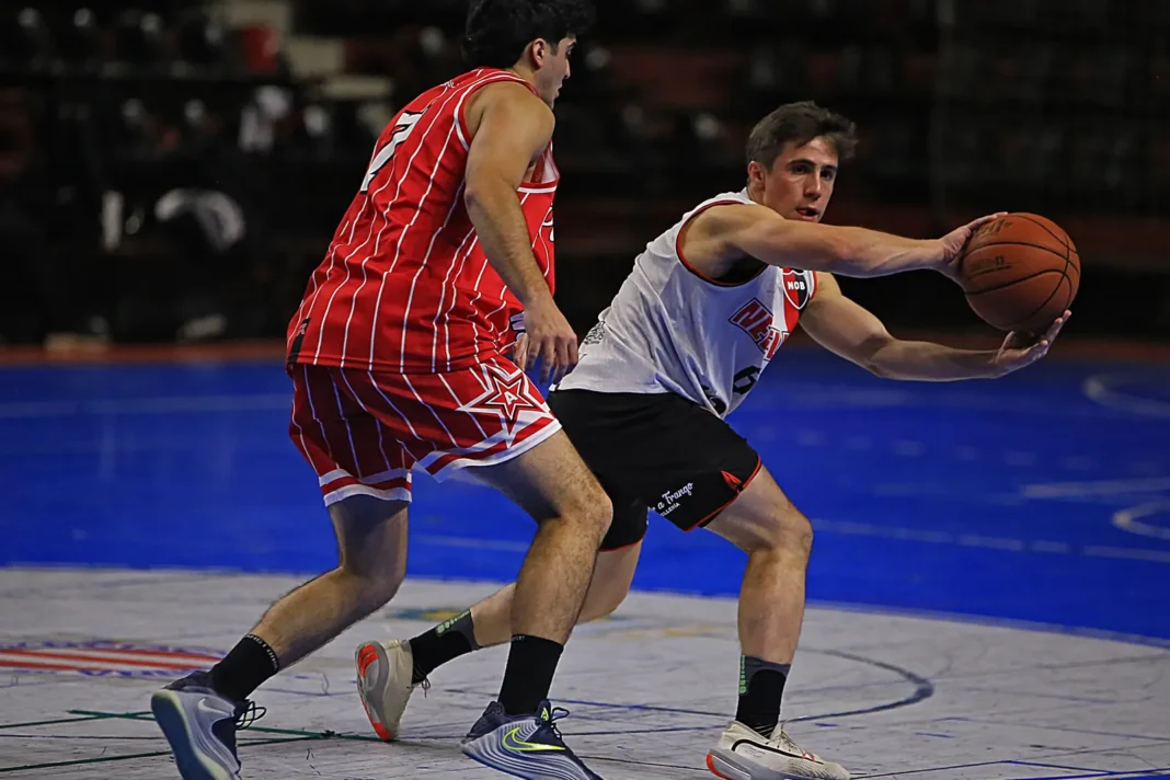 Partido de básquet de la Superliga rosarina