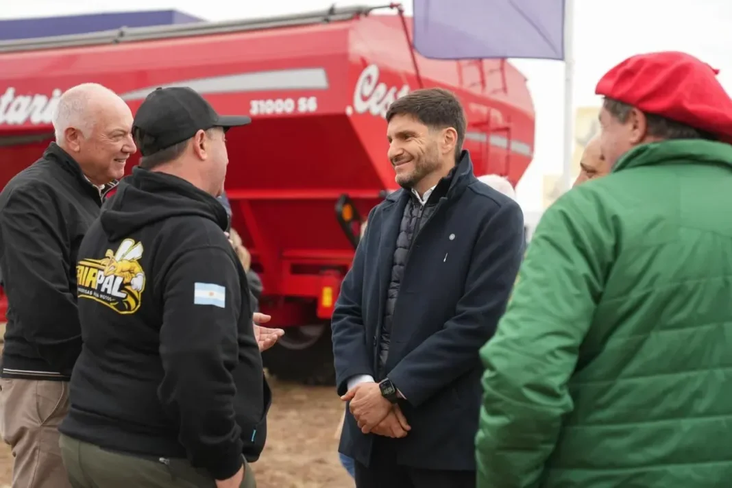 Gobernador Maximiliano Pullaro en el acto inaugural de Agroactiva 2025 en Armstrong