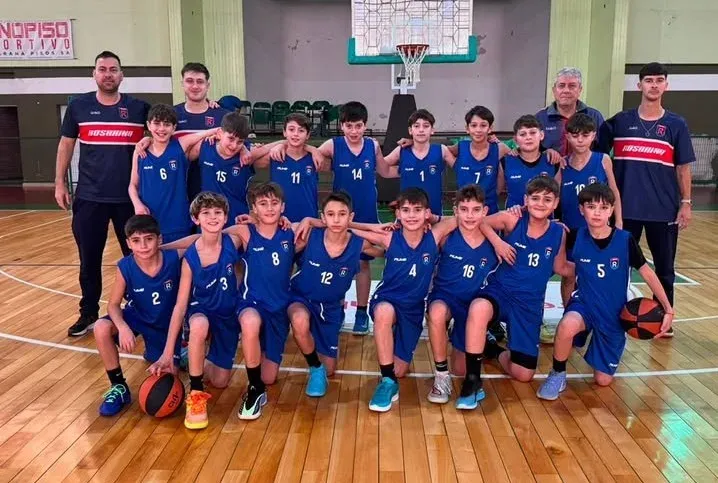 Partido de básquet categoría U11