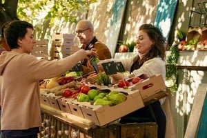 Comercio en Santa Fe con cartel de habilitación municipal