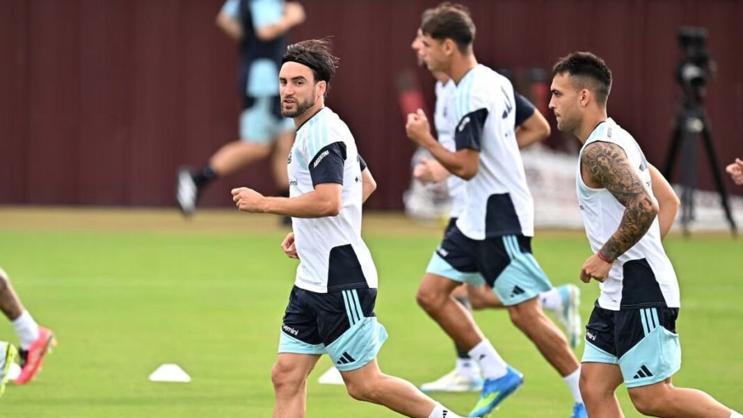 Lionel Scaloni durante un entrenamiento de la selección argentina