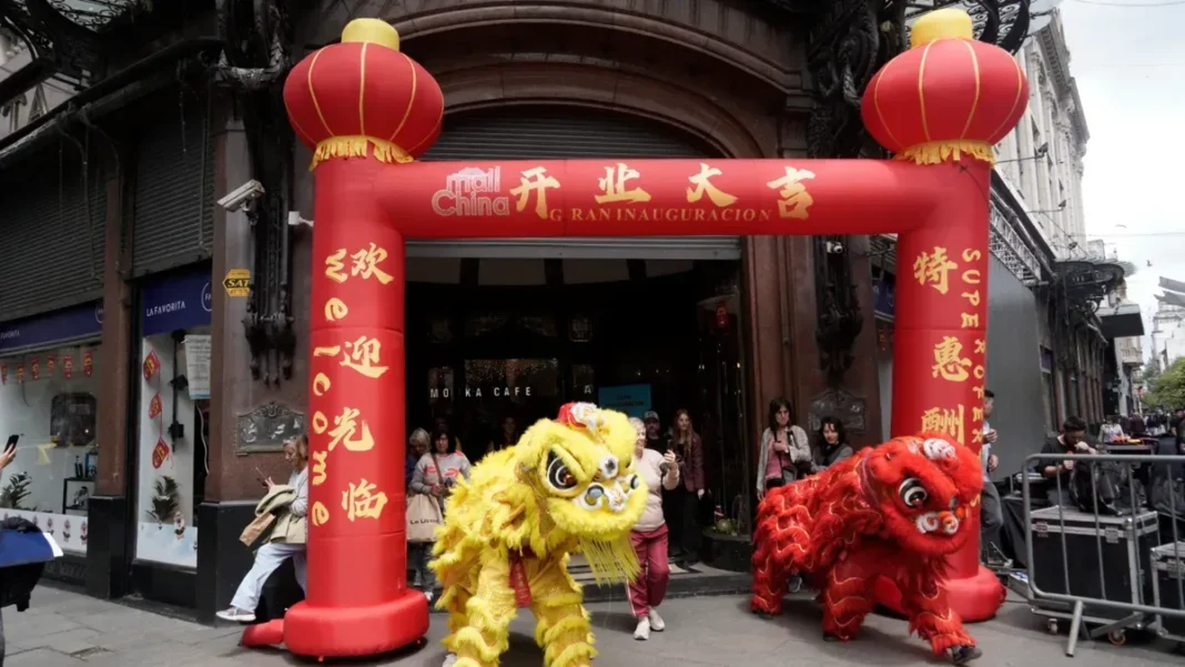 Local de Mall China en el centro de Rosario