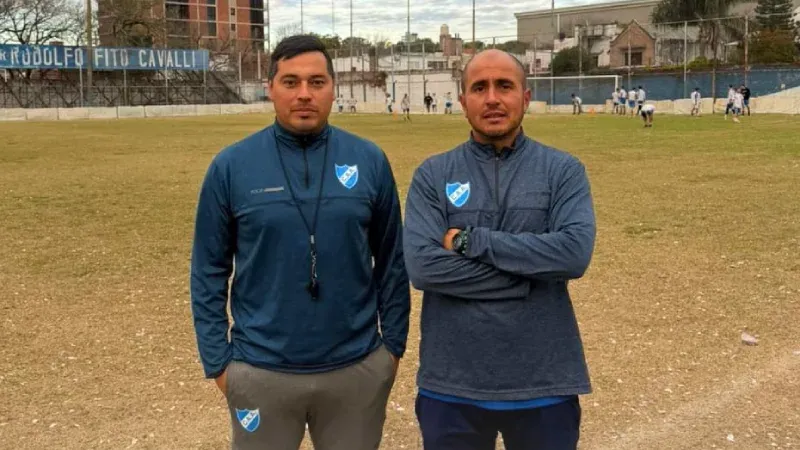 Ricardo Moreyra y Lisandro Ríos dirigen entrenamiento de Argentino
