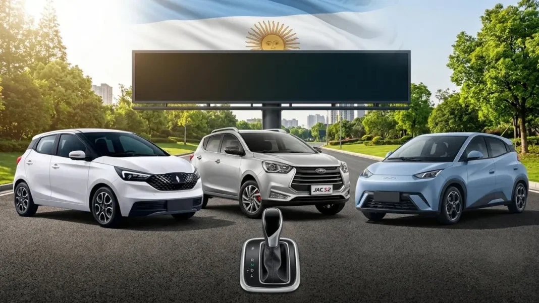 Diez autos automáticos 0 km alineados, con precios desde USD 18.900