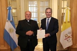Michael Wallace Banach presentó sus cartas credenciales como nuncio apostólico en Argentina