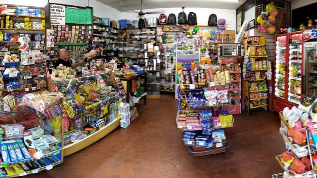 Kiosco en Rosario con productos para el Mundial