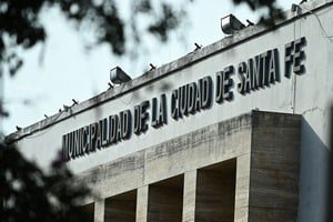 Edificio municipal de Santa Fe con elementos de digitalización
