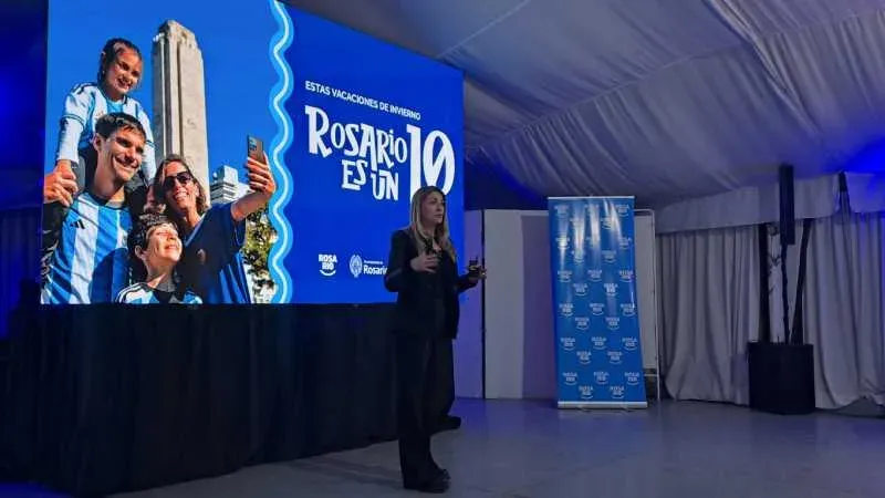 Presentación de la agenda de vacaciones de invierno de Rosario en el Jardín Japonés de Buenos Aires