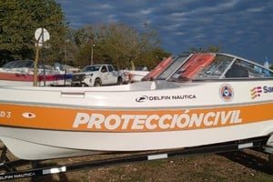Embarcaciones nuevas en el río Paraná, Santa Fe