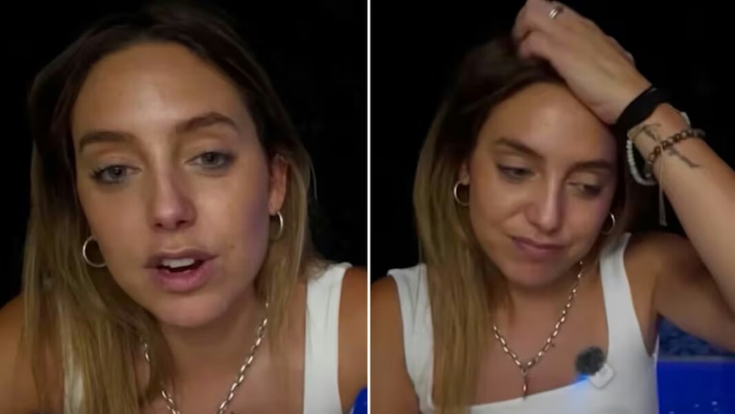 Sofi Martínez durante su cobertura del Mundial 2026