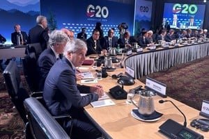 Luis Caputo durante su exposición en la reunión del G20 en Estados Unidos