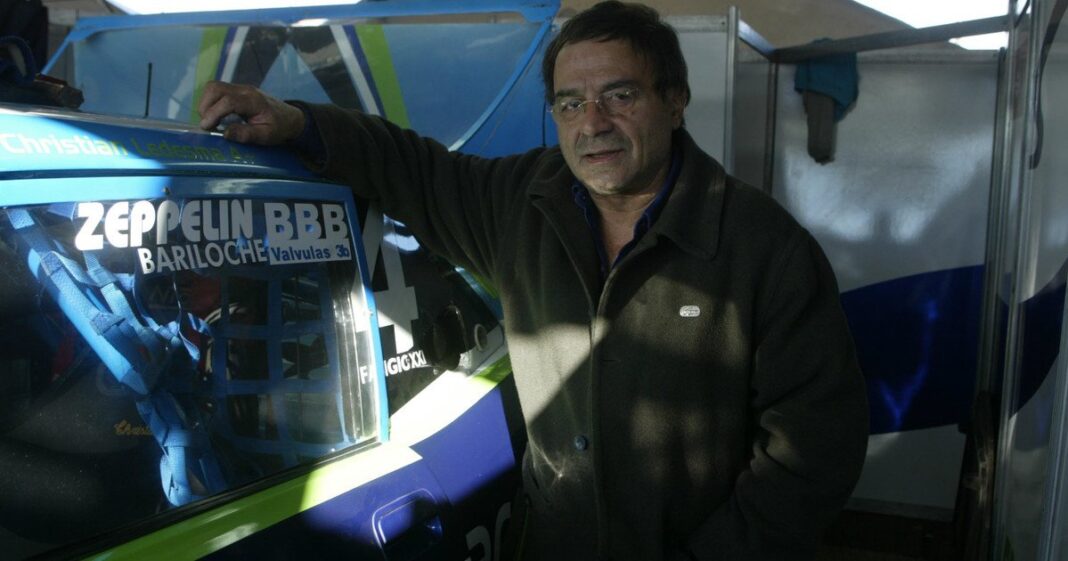 Jorge Pedersoli en un taller de automovilismo
