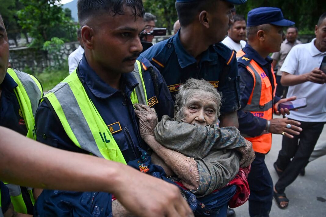 Zona afectada por inundación en Nepal