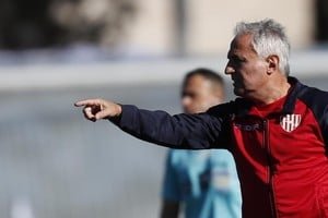Leonardo Madelón, entrenador de Unión, en conferencia de prensa