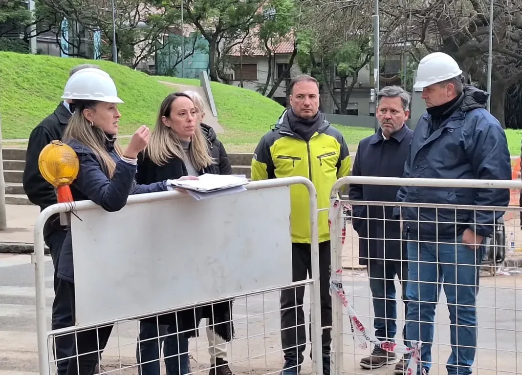 Obra de renovación de redes de agua potable en Rosario