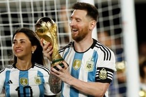 Antonela Roccuzzo y Lionel Messi