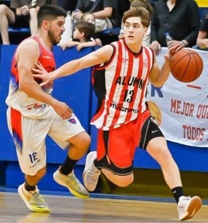 Partido de básquet de la Asociación Rosarina