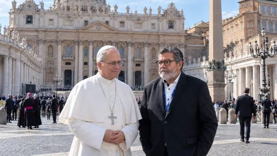 Delegación de la CGT en el Vaticano durante la audiencia con el Papa León XIV