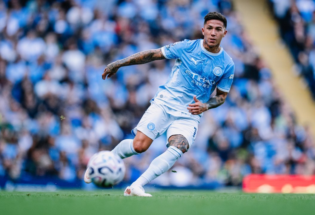 Enzo Fernández durante el partido entre Manchester City y Coventry