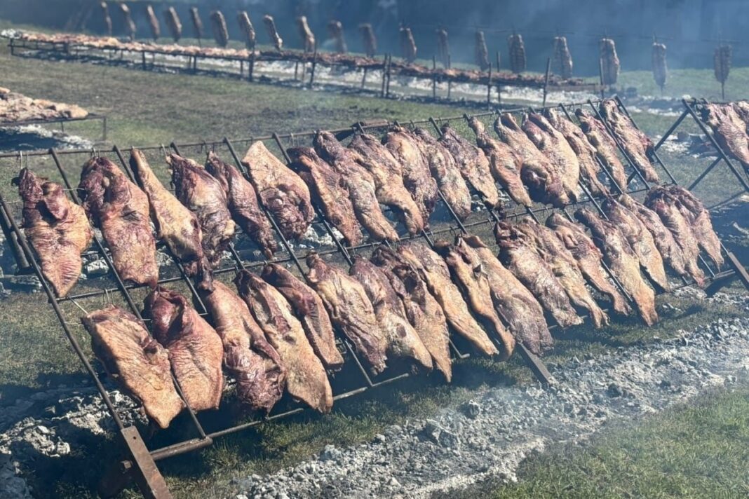 Fiesta del Asado Criollo en Moquehuá con concurso de asadores y desfile criollo