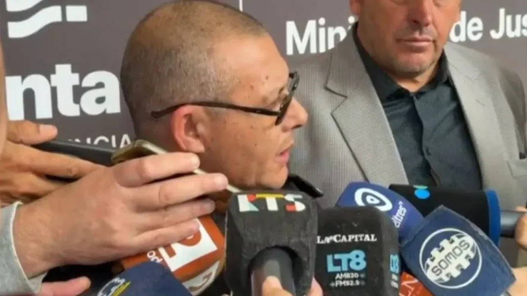Conferencia de prensa de Gustavo Velázquez y Danilo Villán sobre los incidentes en Newell's