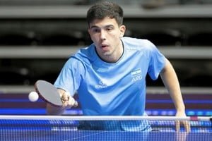 Horacio Cifuentes y Santiago Lorenzo durante la final de tenis de mesa de los Juegos Suramericanos 2026 en Rosario