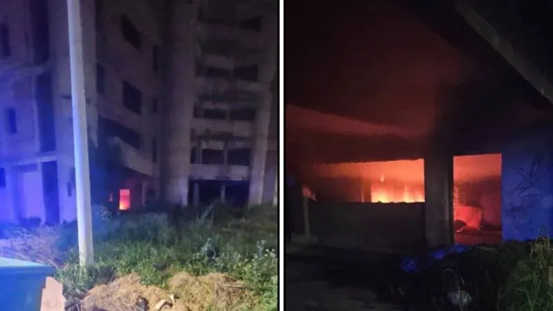 Bomberos trabajando en la extinción de un incendio en un edificio en Santa Fe