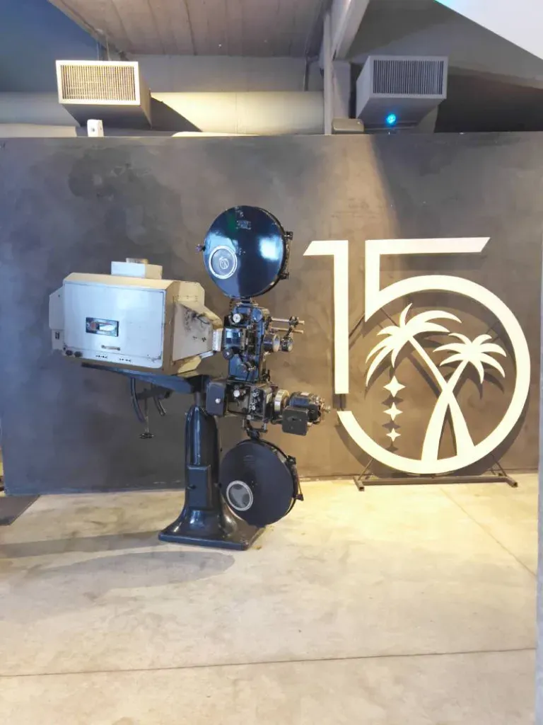 Jóvenes presentan cortometrajes en el cine El Cairo de Santa Fe
