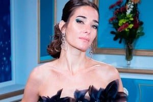 Juana Viale durante la conducción de La Noche de Mirtha