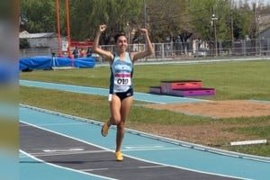 Micaela Levaggi durante la competencia de atletismo en los Juegos Suramericanos en Santa Fe