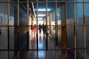 Vista exterior de un establecimiento penitenciario federal