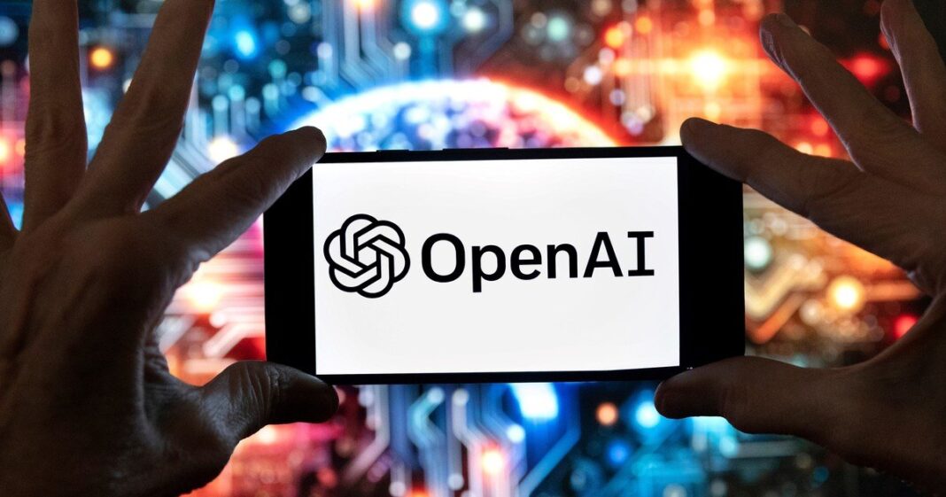 Logotipo de OpenAI en una pantalla