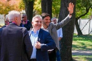Gobernadores Pullaro, Torres, Valdés y Llaryora recorren escenarios deportivos en Rosario